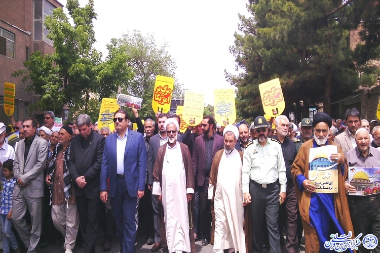 راهکار مقابله با مشکلات اقتصادی و سیاسی کشور تبعیت محض از قرآن