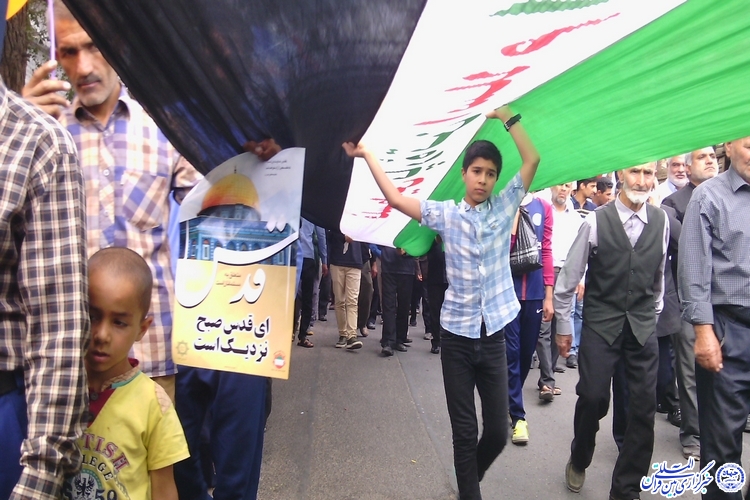 راهکار مقابله با مشکلات اقتصادی و سیاسی کشور تبعیت محض از قرآن