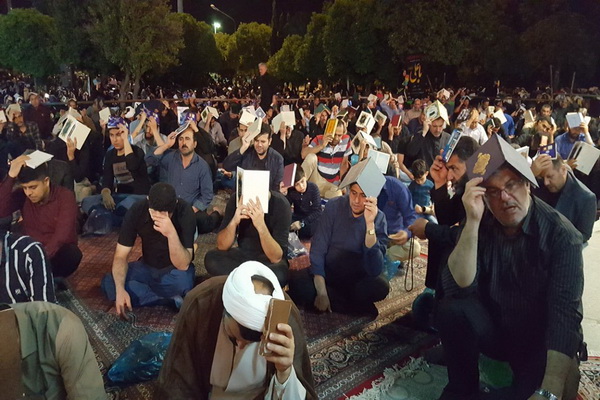 گزارش تصویری مراسم شب قدر در بابلسر