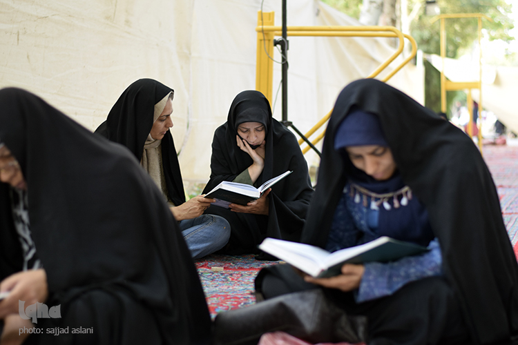 مراسم افطاری خیابانی