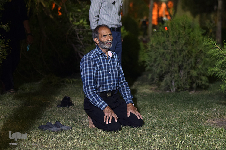 مراسم افطاری خیابانی