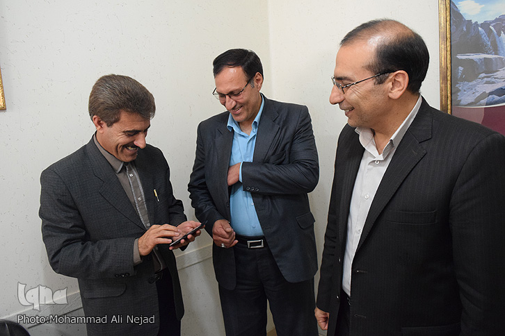 گزارش تصویری بازدید مدیر آموزش و پرورش ناحیه ناحیه یک خرم&lrm;آباد از ایکنا