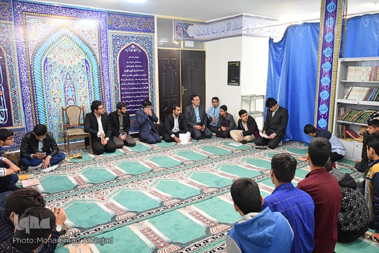 موفقیت دانش&lrm;آموزان ناحیه یک خرم&lrm;آباد در مرحله استانی مسابقات قرآن