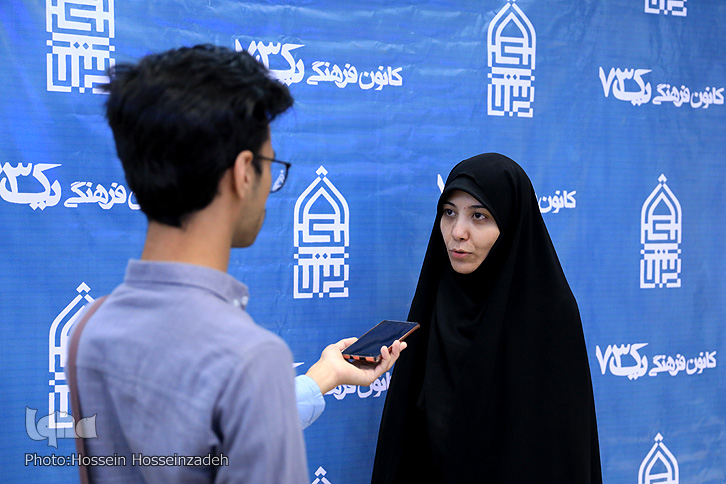 اکران فیلم کوتاه سه&zwnj;پرده&zwnj;ای با موضوع مهدویت در نمایشگاه قرآن مشهد