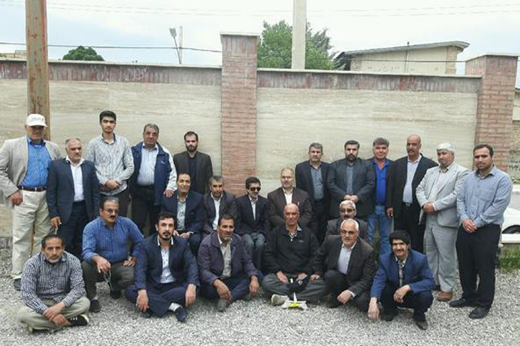 ادای احترام جمعی&zwnj;از رزمندگان الیگودرز به شهدای عملیات حاج&zwnj;عمران