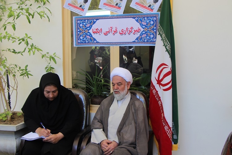 لزوم بیمه قرآنی کودکان در مقابل با هجمه دشمنان
