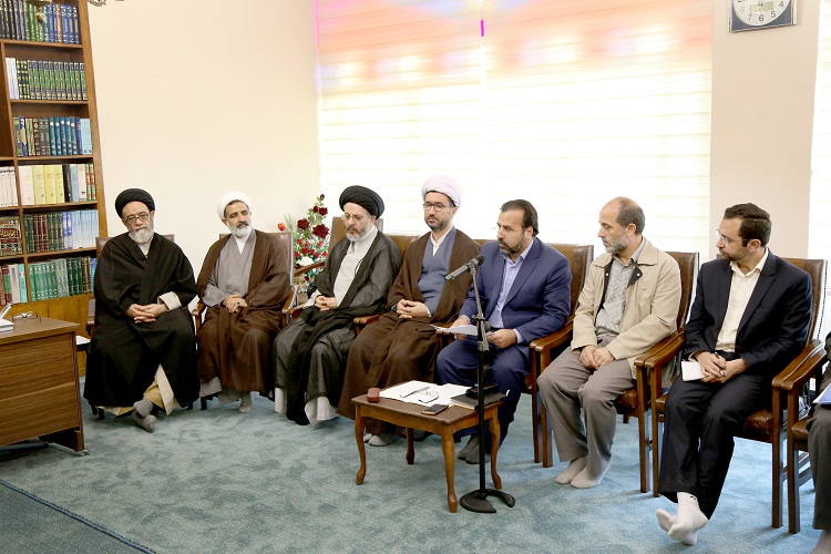 تشکل&zwnj;های قرآنی مردمی تقویت شوند