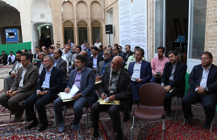 گزارش تصویری/ جلسه تفسیر قرآن امام جمعه یزد