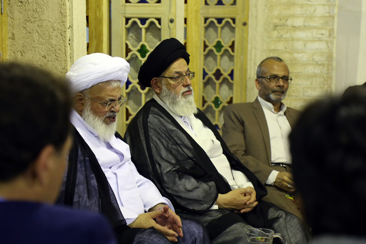 گزارش تصویری/ جلسه تفسیر قرآن امام جمعه یزد
