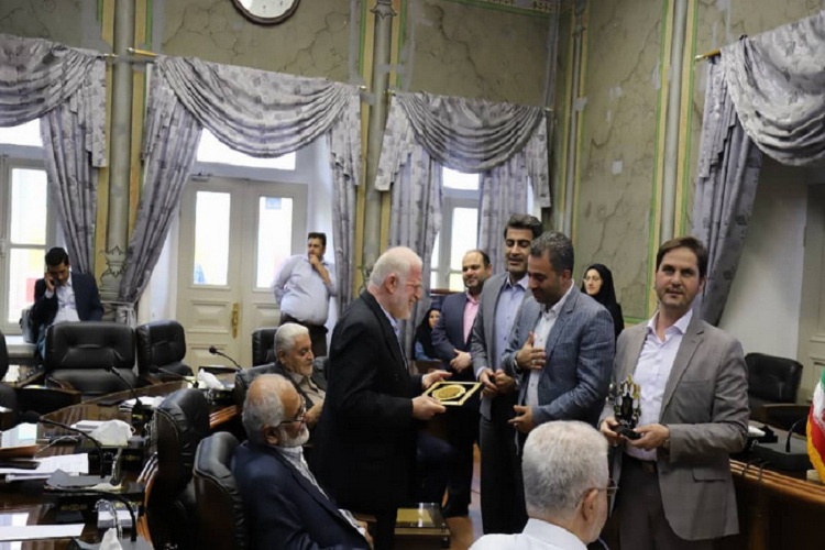 تجلیل از پیشکسوتان قرآنی شهرستان رشت