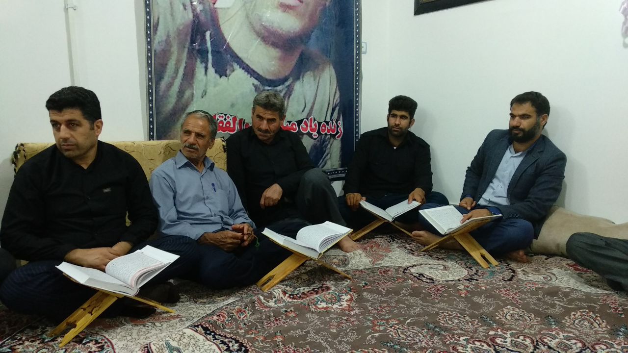 گزارش تصویری محفل قرآنی مجمع قرآنیان بقیهالله خرمآباد گزارش تصویری محفل قرآنی مجمع قرآنیان بقیهالله خرمآباد