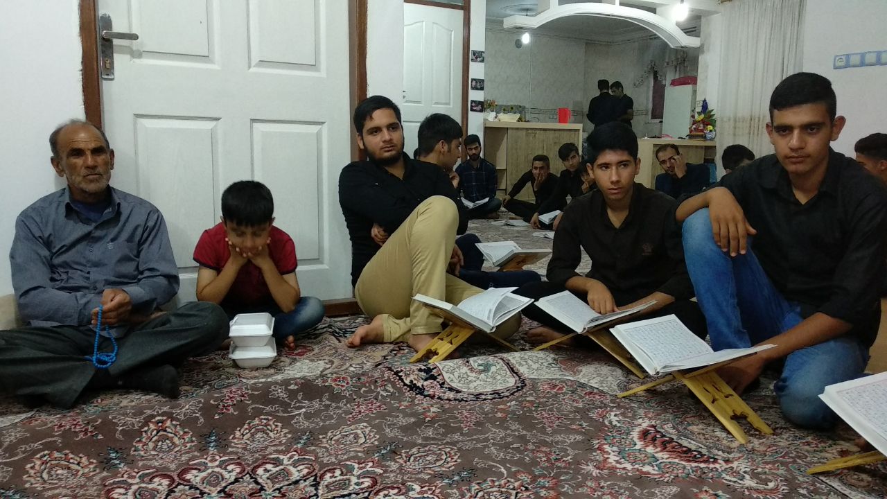 گزارش تصویری محفل قرآنی مجمع قرآنیان بقیهالله خرمآباد گزارش تصویری محفل قرآنی مجمع قرآنیان بقیهالله خرمآباد