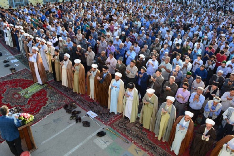 &nbsp;اقامه نماز عید بندگی در بیش از 2600 پایگاه استان خراسان رضوی
