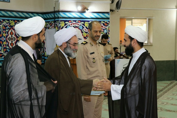 55 مربی قرآنی فرماندهی آموزش تخصص&zwnj;های دریایی باقرالعلوم(ع) تقدیر شدند
