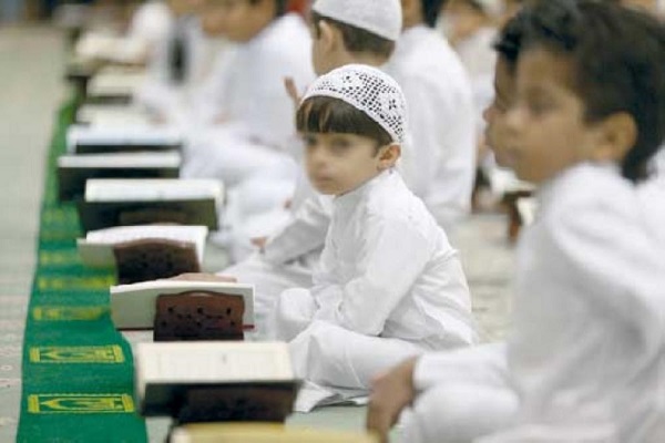 تکریم حافظان قرآن سنتی دیرینه در الجزابر