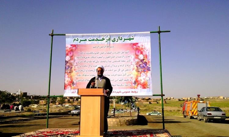 دشمن از راههای مختلف قصد نفوذ و ضربه زدن به کشور را دارد دشمن از راههای مختلف قصد نفوذ و ضربه زدن به کشور را دارد