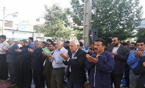 گزارش تصویری اقامه نماز عید سعید فطر در لرستان