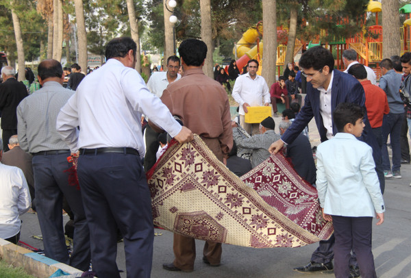 گزارش تصویری اقامه نماز عید فطر در کوهدشت