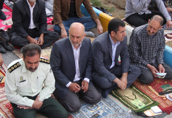 گزارش تصویری اقامه نماز عید فطر در کوهدشت