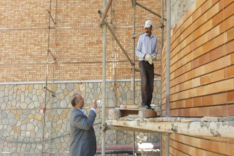 گزارش تصویری بازدید مدیرکل حفظ آثار دفاع مقدس لرستان از روند ساخت مرکز فرهنگی دفاع مقدس