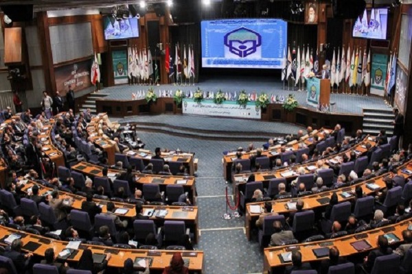 دو چهره ماندگار نظام بانکی معرفی شدند