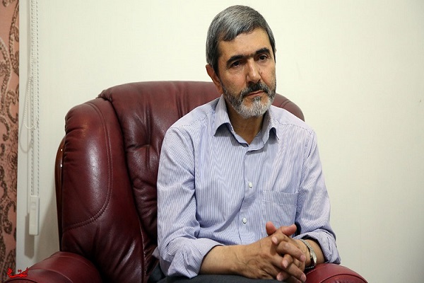 شریعتی را باید از موضع زمانه خودش نقد کرد