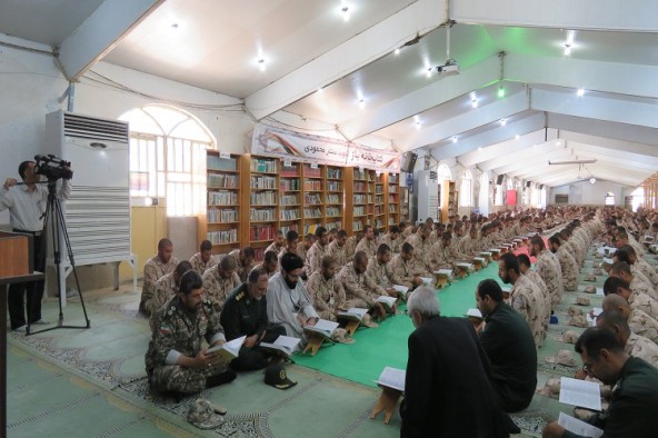 ابتکار جدید پادگان احمدبن موسی(ع)/ تربیت ۵۰۰ سرباز حافظ قرآن در یک ماه ابتکار جدید پادگان احمدبن موسی(ع)/ تربیت ۵۰۰ سرباز حافظ قرآن در یک ماه