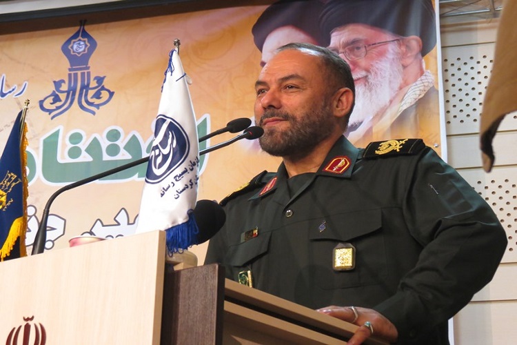 شرکت بیش از یک هزار مولودخوان کردستان در جشنواره سراج منیر شرکت بیش از یک هزار مولودخوان کردستان در جشنواره سراج منیر