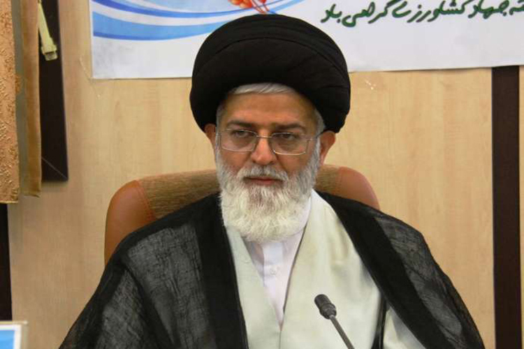 خدمت به مردم با فرهنگ جهادی همراه باشد