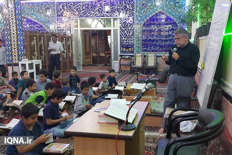 جلسات ماهیانه قرآن و حفظ ارتباط آموزشی در پسا رمضان