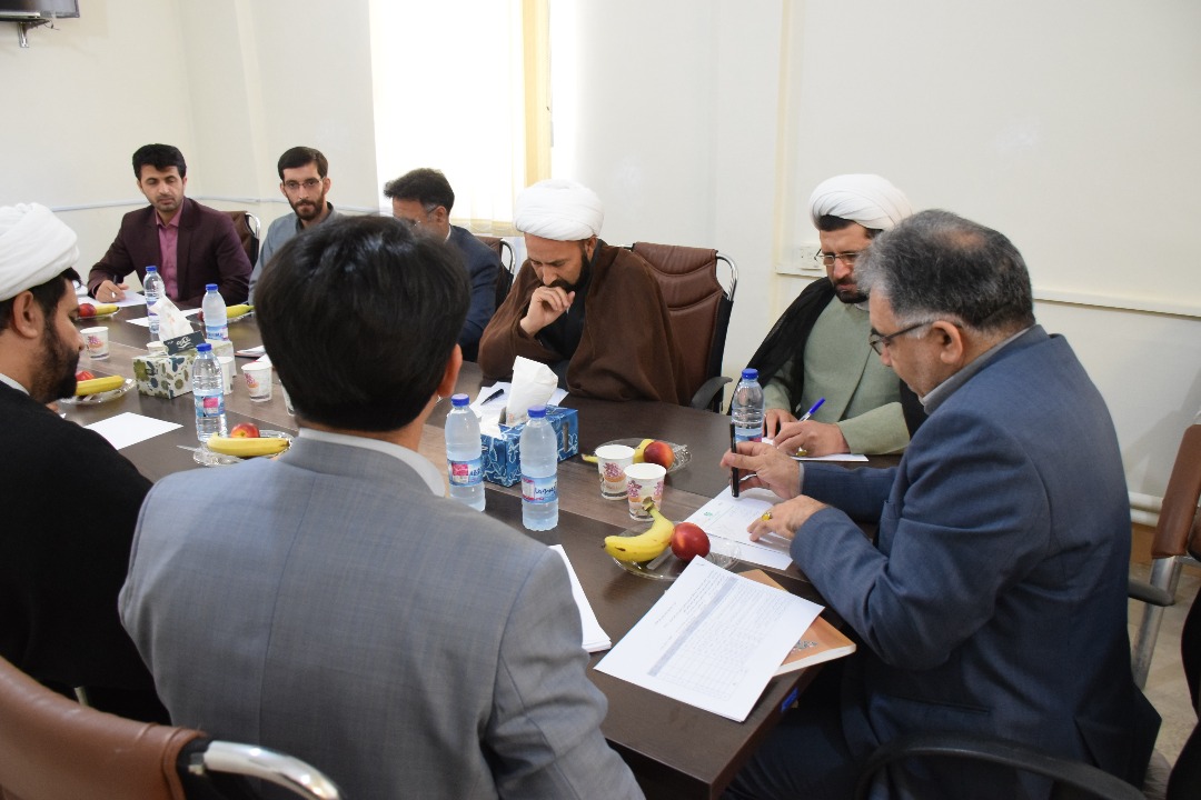 گزارش تصویری نشست توانمندسازی و بهره&zwnj;مندی از ظرفیت&zwnj;های مذهبی لرستان