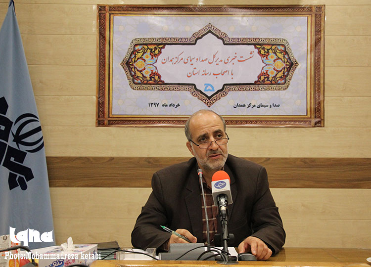 برگزاری جشن قرآنی در همدان/ رضایت مندی 91 درصدی مردم همدان از برنامههای صداوسیما برگزاری جشن قرآنی در همدان/ رضایت مندی 91 درصدی مردم همدان از برنامههای صداوسیما