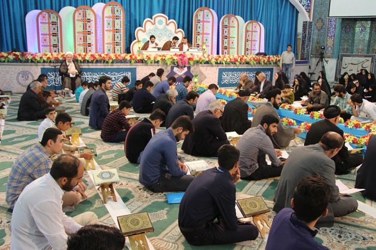 گزارش تصویرزی جمعخوانی قرآنکریم در حسینیه ثارالله خرمآباد گزارش تصویرزی جمعخوانی قرآنکریم در حسینیه ثارالله خرمآباد