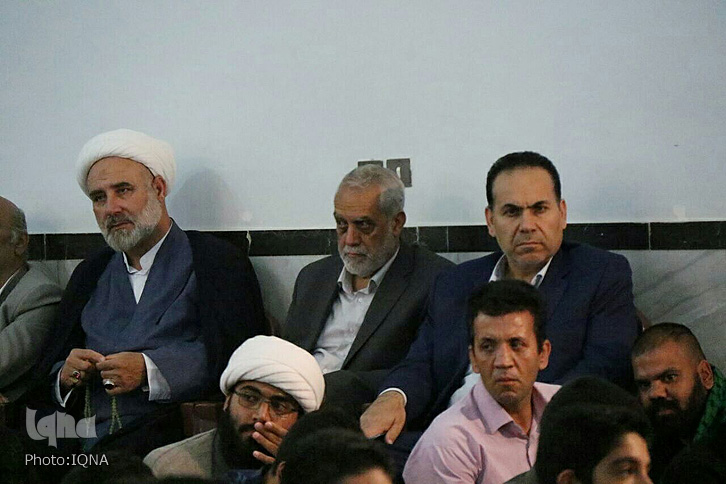 گزارش تصویری جلسه تفسیر قرآن مسجد بعثت خرمآباد گزارش تصویری جلسه تفسیر قرآن مسجد بعثت خرمآباد