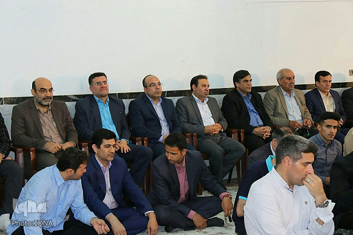 گزارش تصویری جلسه تفسیر قرآن مسجد بعثت خرمآباد گزارش تصویری جلسه تفسیر قرآن مسجد بعثت خرمآباد