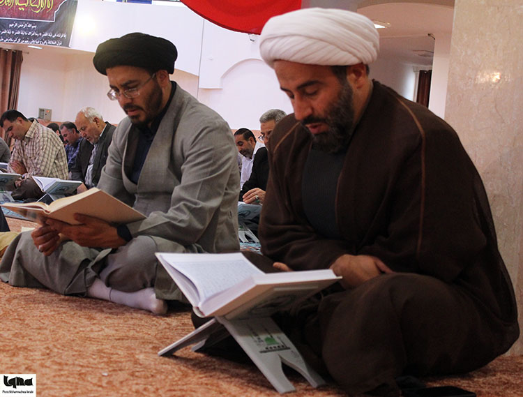 جزءخوانی قرآن کریم با حضور قاری بین المللی