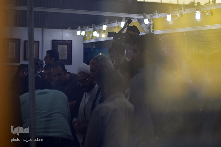 شب اول نمایشگاه قرآن
