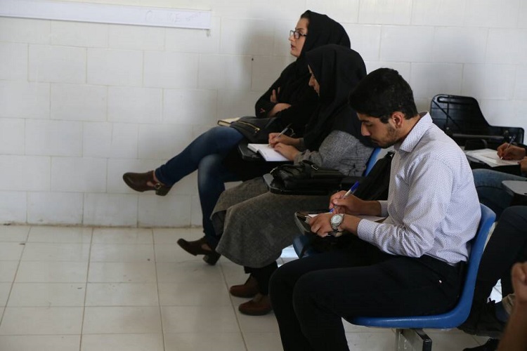 گزارش تصویری برگزاری کرسی تلاوت و تدبر در دانشگاه پیام نور سنندج