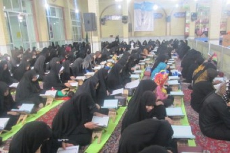 برگزاری بیش از ۱۰۰ محفل انس با قرآن در روستاهای بیجار برگزاری بیش از ۱۰۰ محفل انس با قرآن در روستاهای بیجار