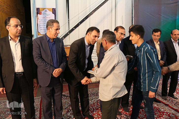 گزارش تصویری جلسه تفسیر نماینده ولیفقیه در لرستان گزارش تصویری جلسه تفسیر نماینده ولیفقیه در لرستان