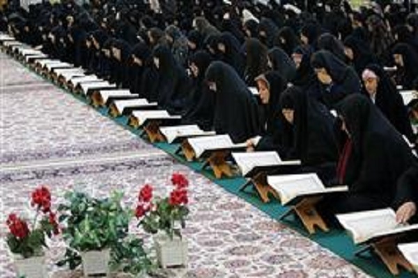 مراسم ختم سوره قدر در حرم مطهر رضوی برگزار میشود مراسم ختم سوره قدر در حرم مطهر رضوی برگزار میشود