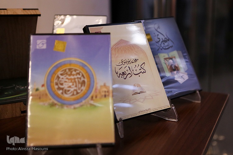 تازه&zwnj;های نشر کودک و نوجوان در نمایشگاه قرآن مشهد/رونمایی از بیش از 100 عنوان کتاب با موضوع نماز و دو کتاب جدید از شهید مطهری