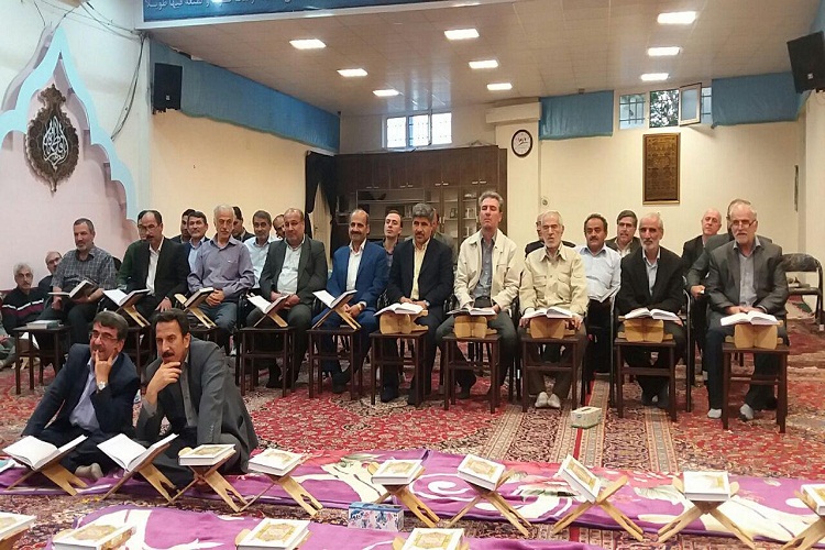 برگزاری جلسه تفسیر قرآن مدیران اجرایی آذربایجانشرقی برگزاری جلسه تفسیر قرآن مدیران اجرایی آذربایجانشرقی