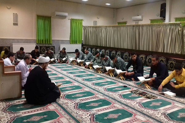 نگاهی به فعالیت‌های قرآنی دانشگاه علوم و فنون دریایی امام خمینی(ره) نوشهر
