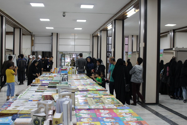 افتتاح نمایشگاه قرآن و عترت در ساری