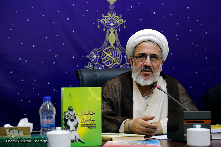 پیشینه اعجاز قرآن/ اعجاز ادبی مهمترین وجه اعجاز قرآن است پیشینه اعجاز قرآن/ اعجاز ادبی مهمترین وجه اعجاز قرآن است