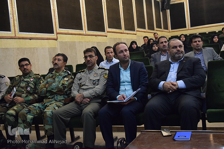گزارش تصویری گردهمایی رابطان پژوهشی شهرستان&zwnj;ها و دستگاه&zwnj;های اجرایی لرستان