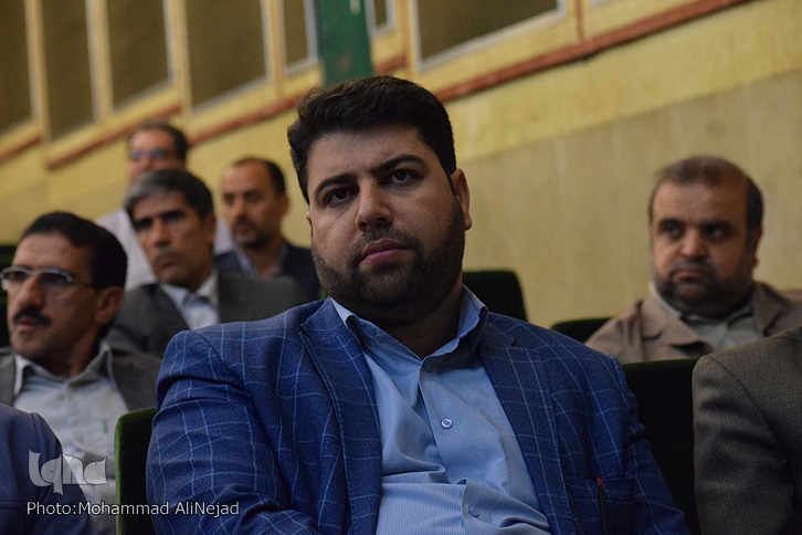 گزارش تصویری گردهمایی رابطان پژوهشی شهرستان&zwnj;ها و دستگاه&zwnj;های اجرایی لرستان
