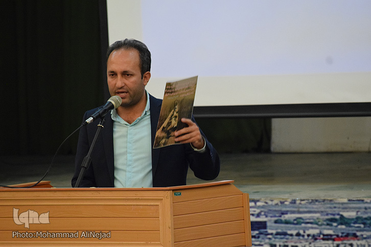 گزارش تصویری گردهمایی رابطان پژوهشی شهرستان&zwnj;ها و دستگاه&zwnj;های اجرایی لرستان