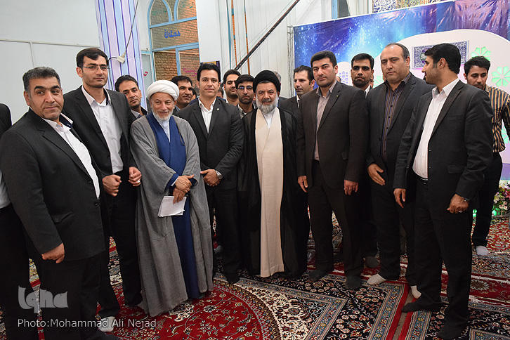 گزارش تصویری جلسه تفسیر نماینده ولی&zwnj;فقیه در لرستان